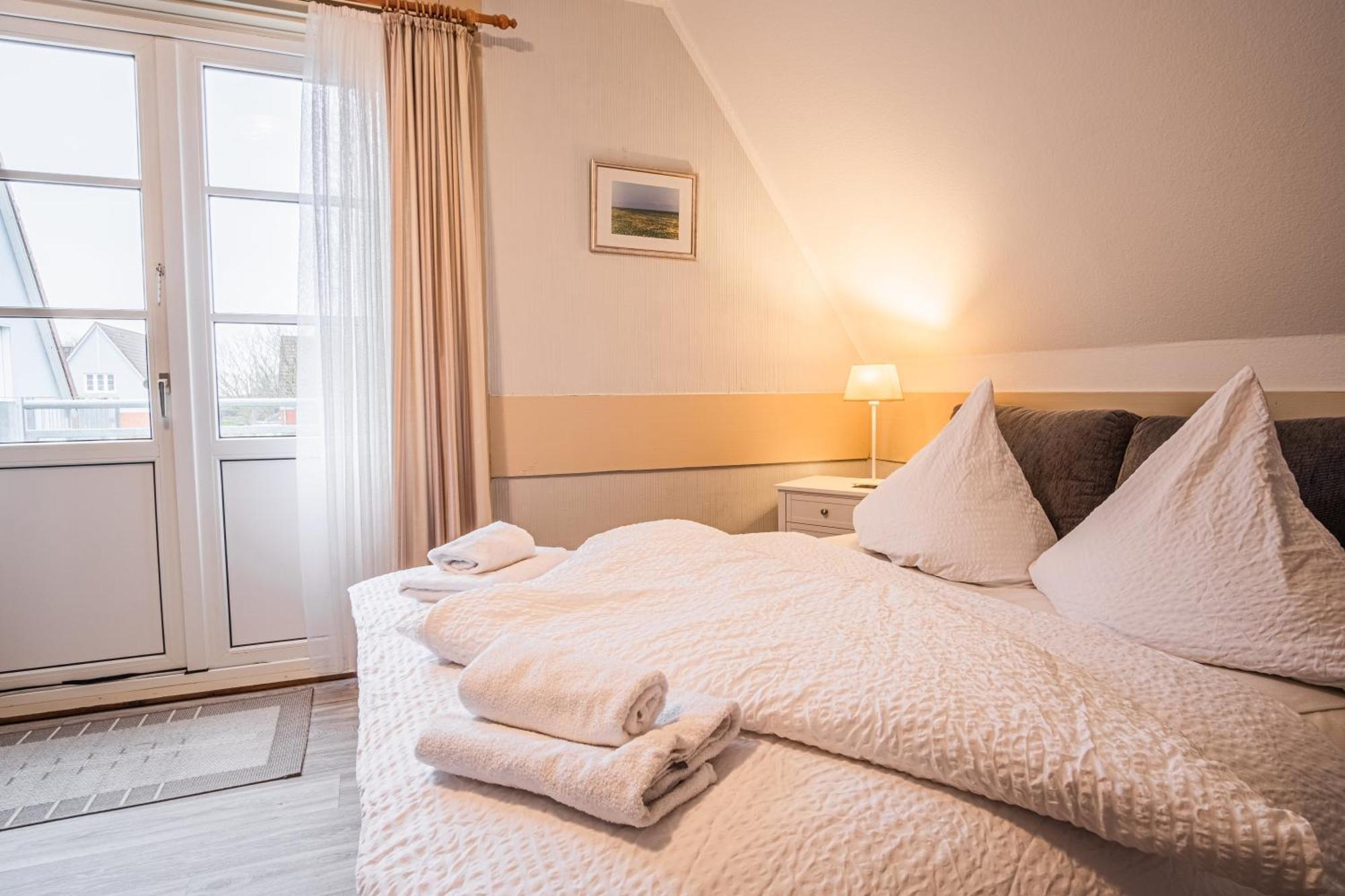 Haus Moewe Apartman Pellworm Kültér fotó